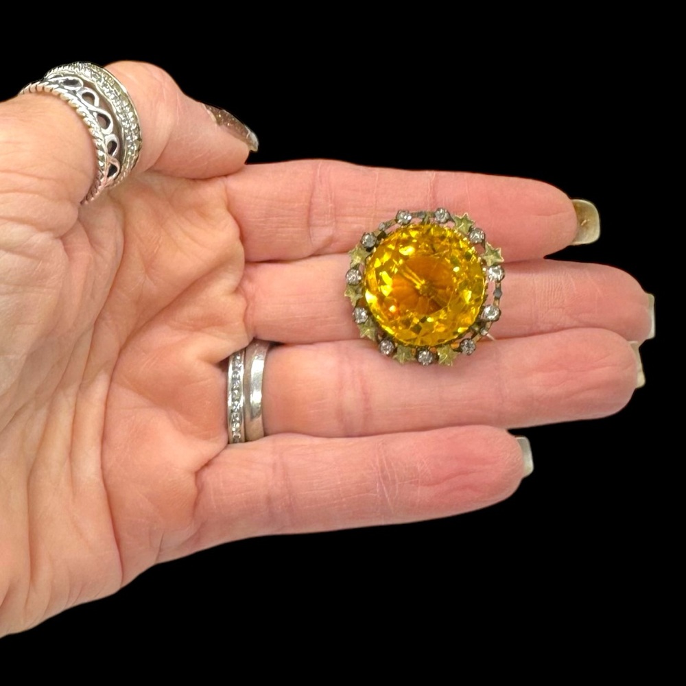Antique Uranium Citrine Glass & Paste Rhinestone Brooch - Picture 10 of 14